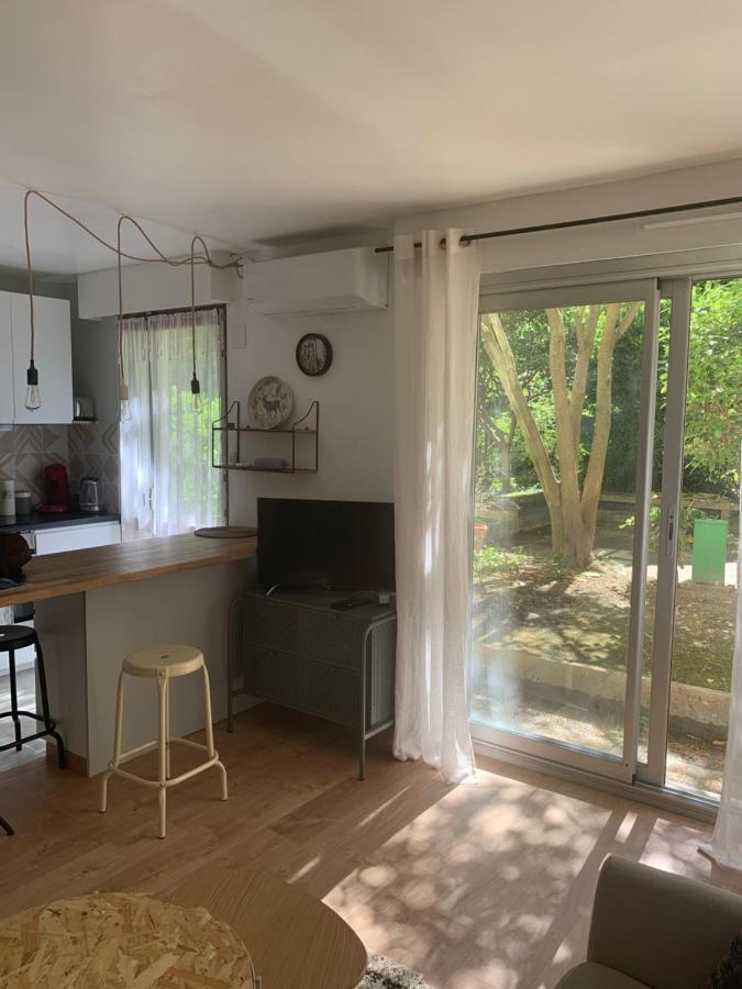 T2 Cosy 70s Appartement